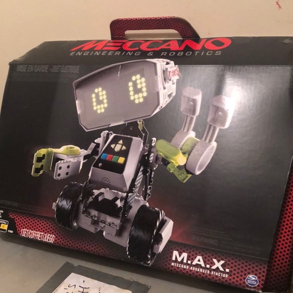 Meccano MAX robot